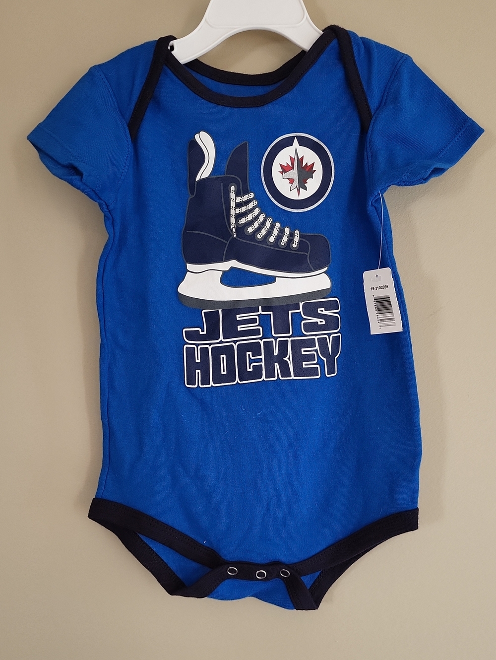 NWT NHL Winnipeg Jets blue onesie/bodysuit